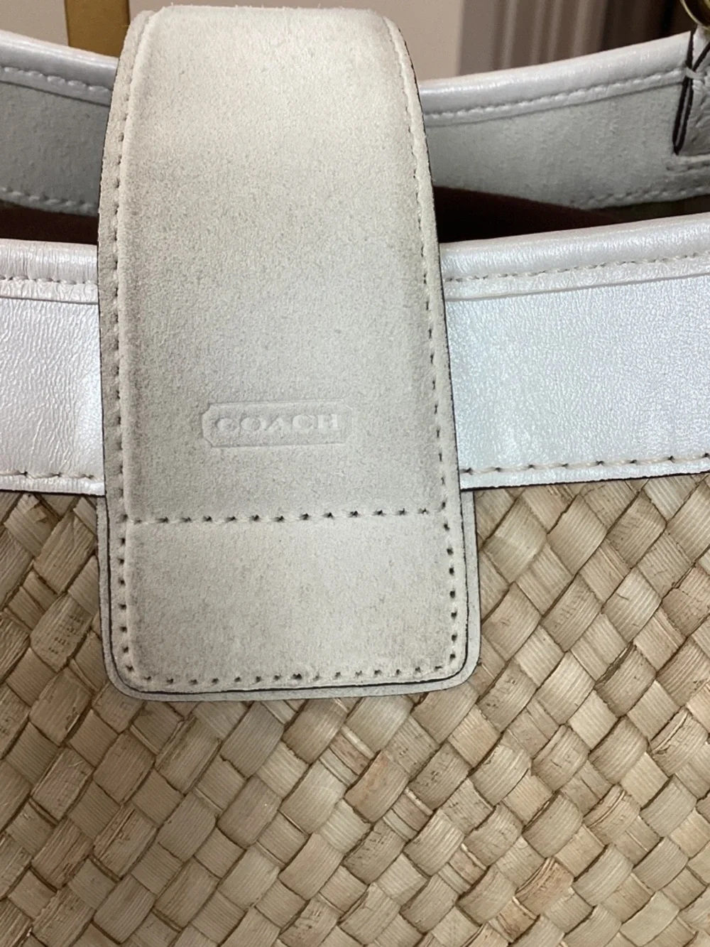 Coach White Leather Suede and Natural Woven Straw Tote with Gold Hardware - Picture 3 of 15